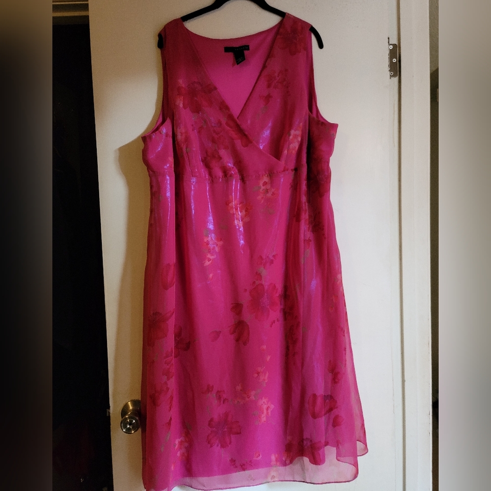 Pink sleeveless party dress floral with metallic underlay